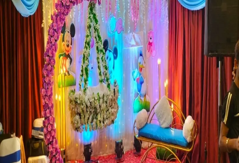 Fotos del hotel Treebo Trend Legend Ii Santa Cruz:  2