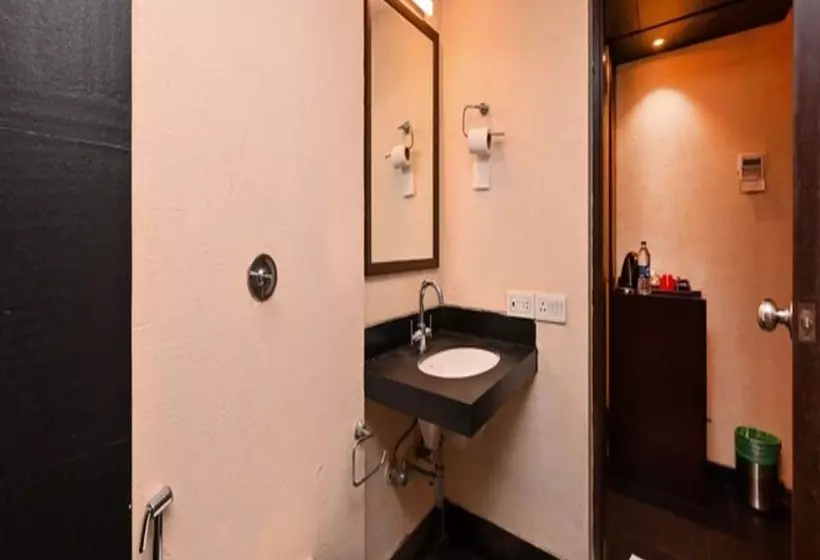 Fotos del hotel Treebo Trend Legend Ii Santa Cruz:  10