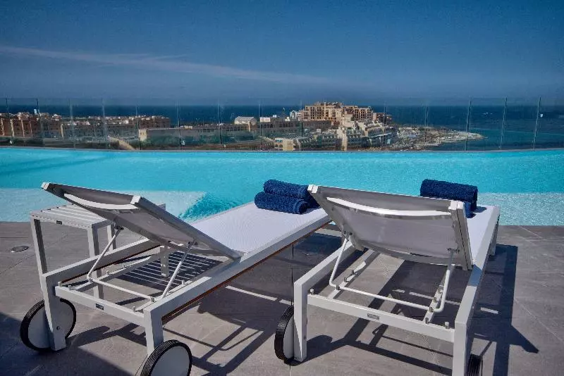 Fotos del hotel Be:  15