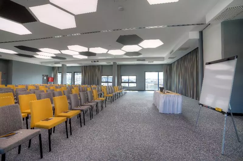 Fotos del hotel Be:  6