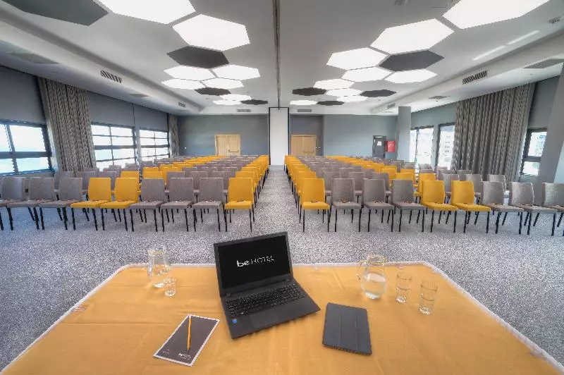 Fotos del hotel Be:  12