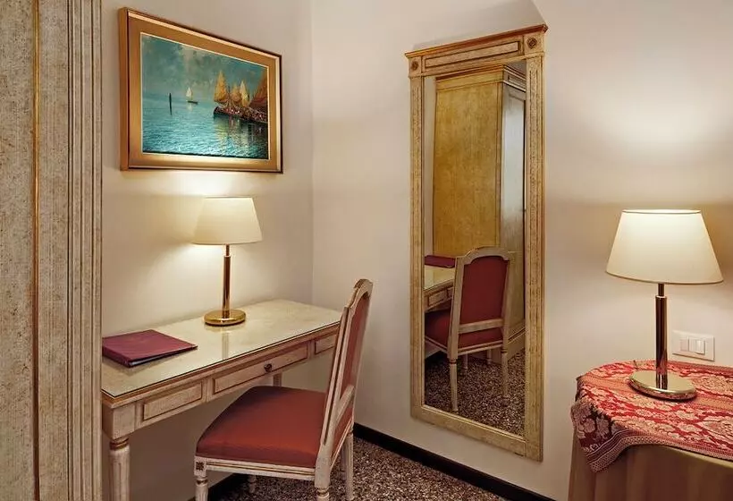 Fotos del hotel Ca  Bragadin E Carabba:  19