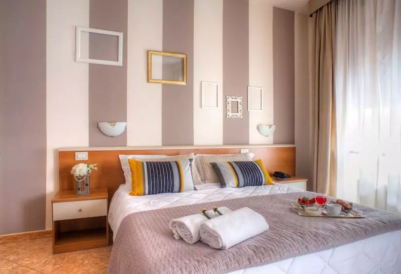 Fotos del hotel Ares Milano:  2