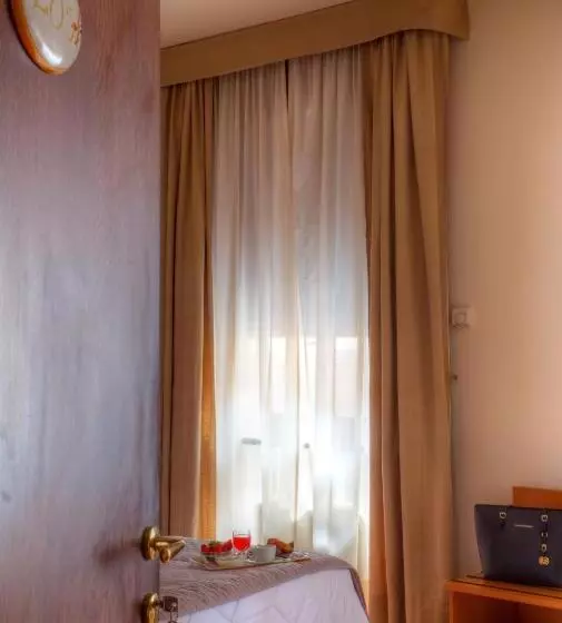 Fotos del hotel Ares Milano:  25