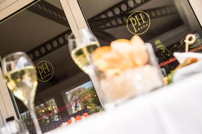 Fotos del hotel Palace:  15