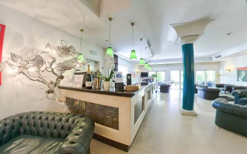 Fotos del hotel Palace:  18