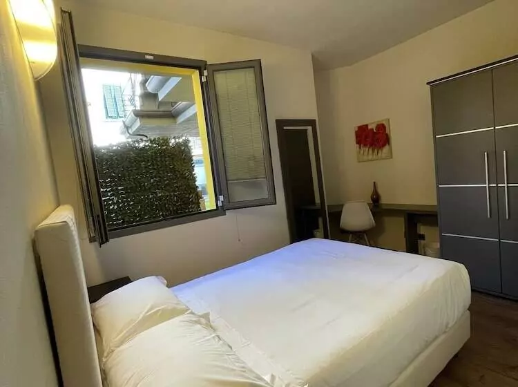 Fotos del hotel Ih S Firenze Select Executive:  13