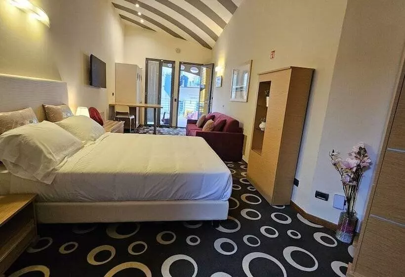 Fotos del hotel Ih S Firenze Select Executive:  25