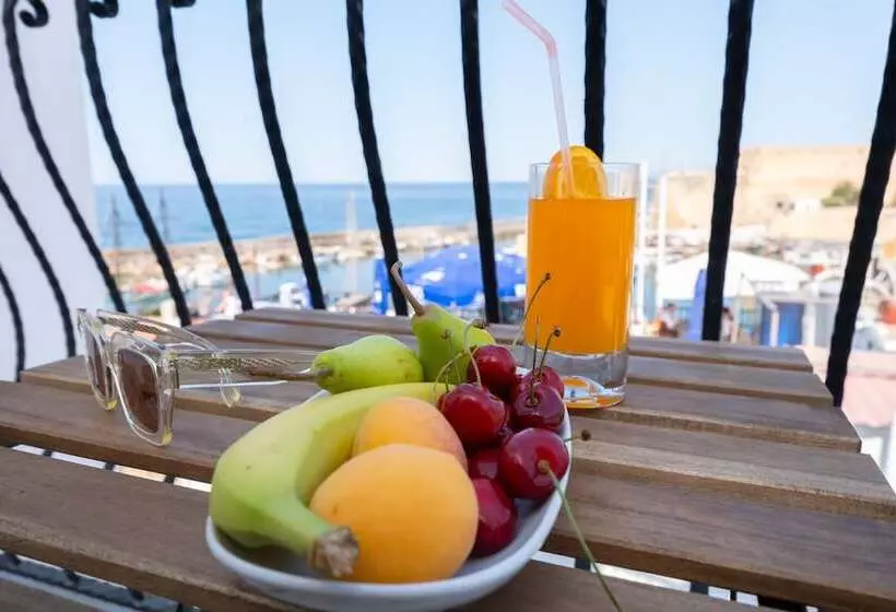 Fotos del hotel British  Girne:  4