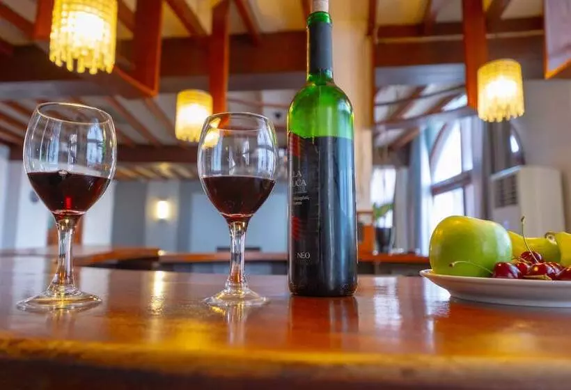 Fotos del hotel British  Girne:  5