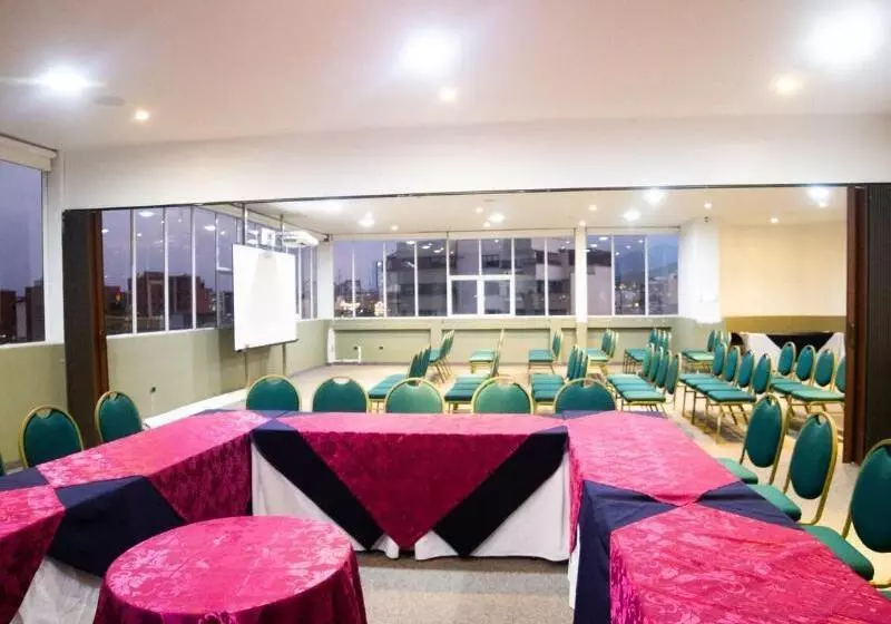 Fotos del hotel Azor Cali Versalles:  19