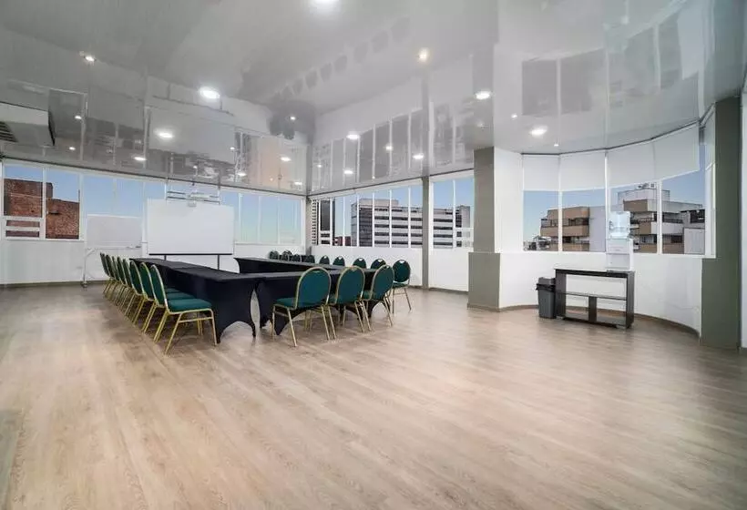 Fotos del hotel Azor Cali Versalles:  23