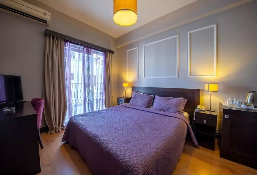 Fotos del hotel British  Girne:  15