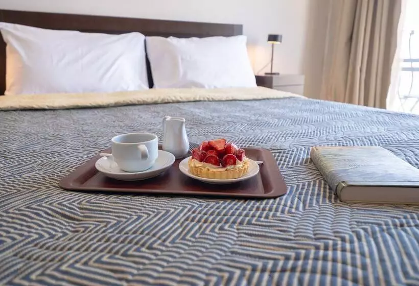 Fotos del hotel British  Girne:  14