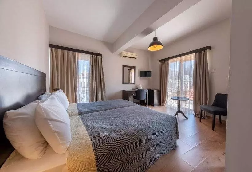 Fotos del hotel British  Girne:  7