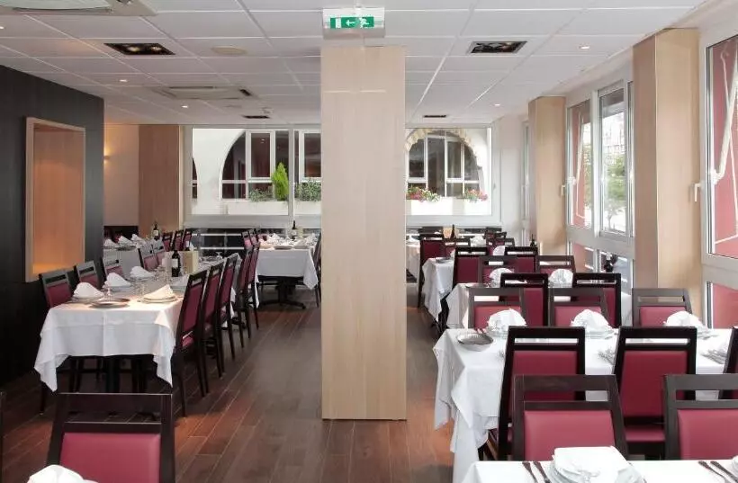 Fotos del hotel Hôtel Beau Site:  5