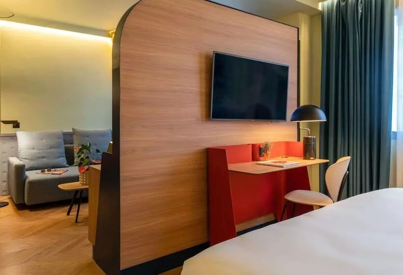 Fotos del hotel Ibis Styles Madrid City Las Ventas:  2