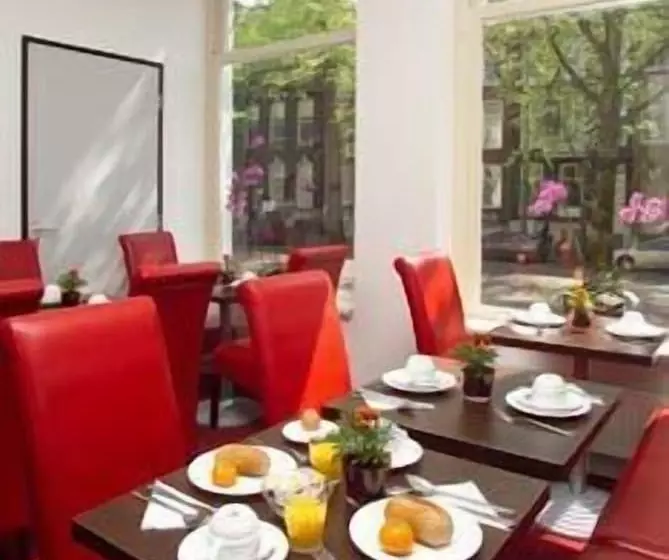 Fotos del hotel Allure:  20