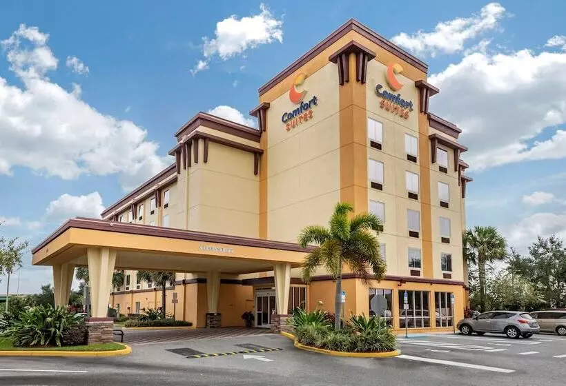 Comfort Suites Orlando Airport