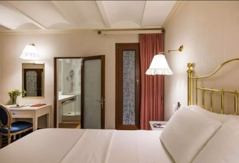 Fotos del hotel Continental Palacete:  24