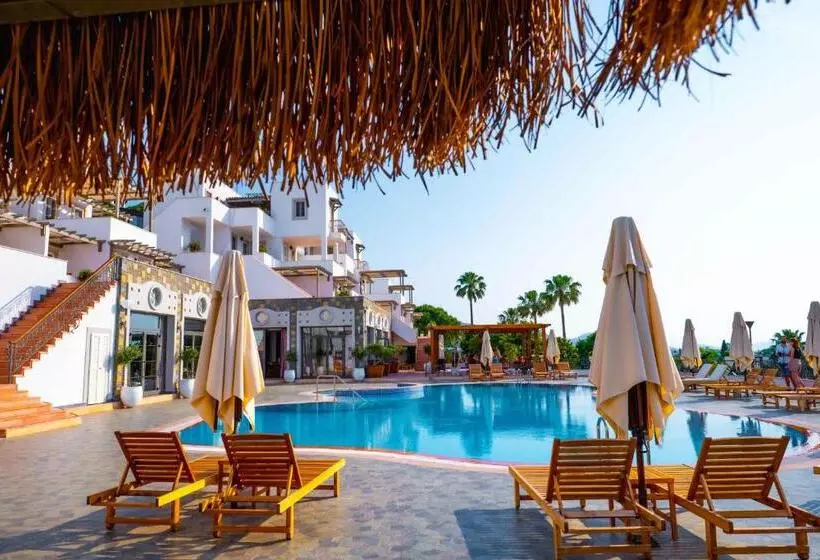 Fotos del hotel Elementa Boutique:  3