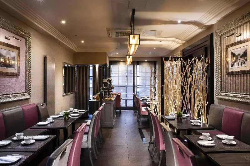 Fotos del hotel Elysées Hôtel:  2