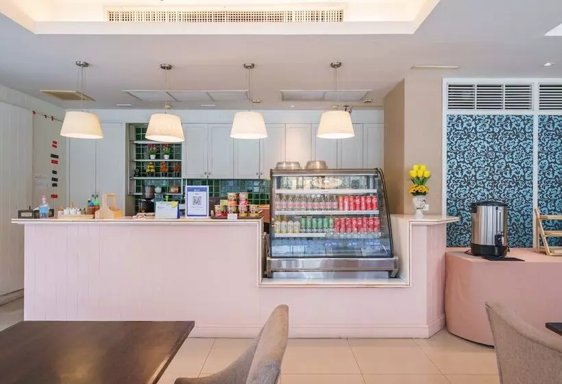 Fotos del hotel Lantana Resort:  5