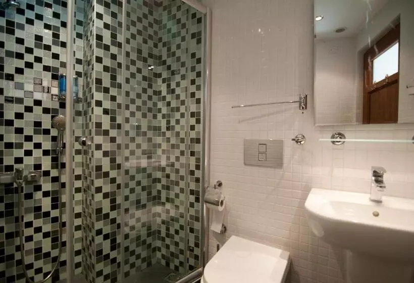 Fotos del hotel Magnificent:  4