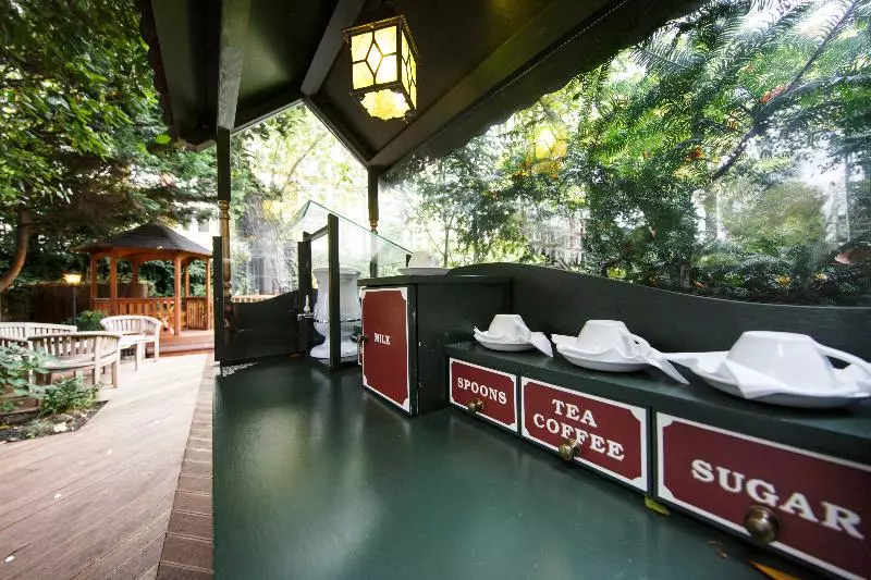 Fotos del hotel Regency House:  16