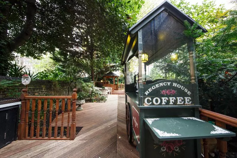 Fotos del hotel Regency House:  13