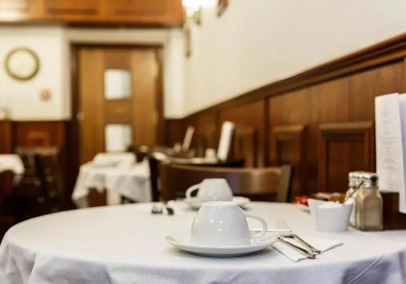 Fotos del hotel Regency House:  11