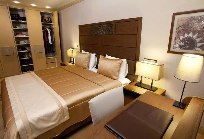 Fotos del hotel Tunel Residence:  9