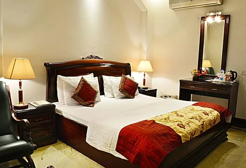 Fotos del hotel Emperor Palms At Karol Bagh:  20