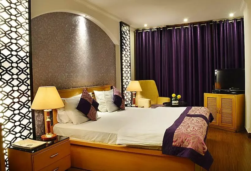 Fotos del hotel Emperor Palms At Karol Bagh:  22