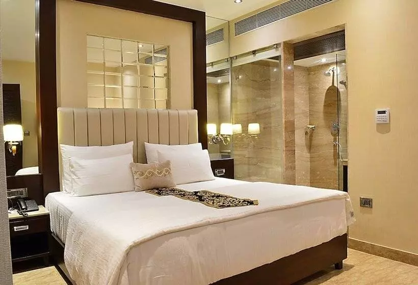 Fotos del hotel Emperor Palms At Karol Bagh:  14