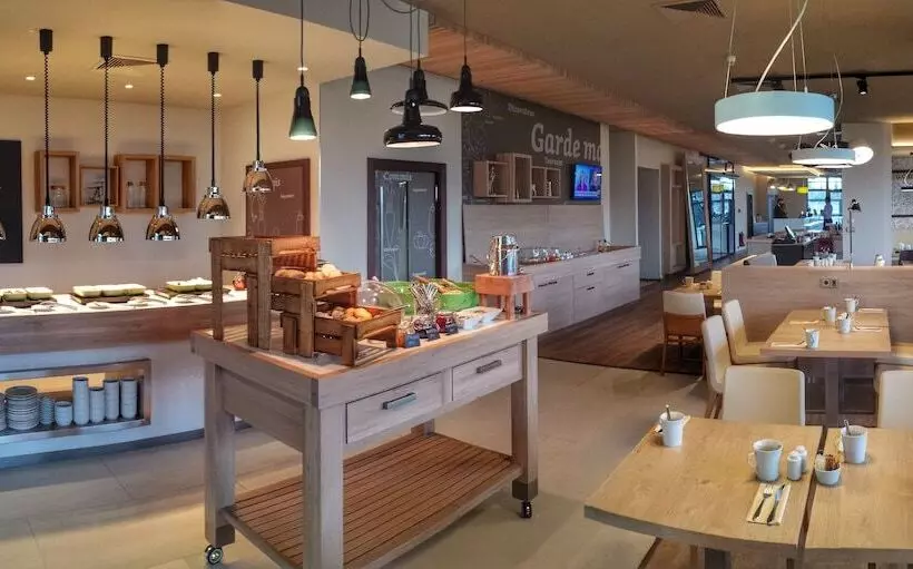 Fotos del hotel Holiday Inn Prague Airport, An Ihg:  7