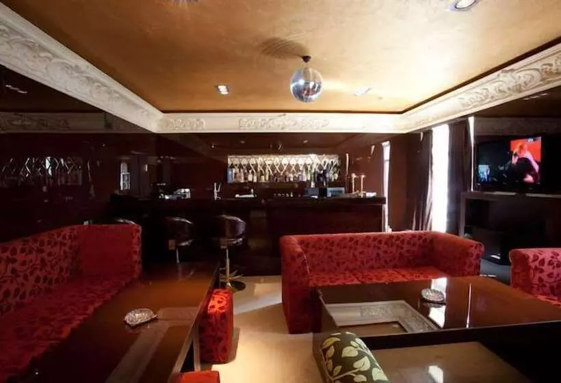 Fotos del hotel Maxim Pasha:  7