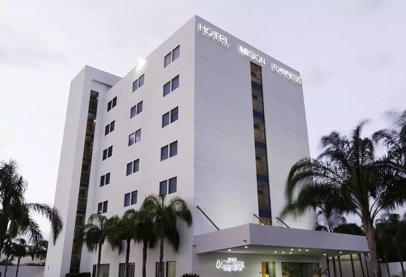 Fotos del hotel Mision Express Merida Altabrisa:  7