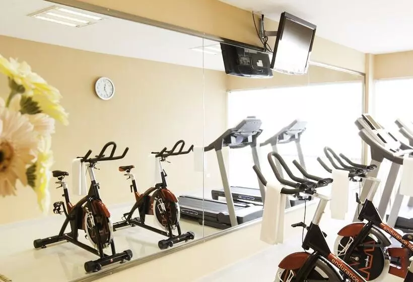 Fotos del hotel Mision Express Merida Altabrisa:  9