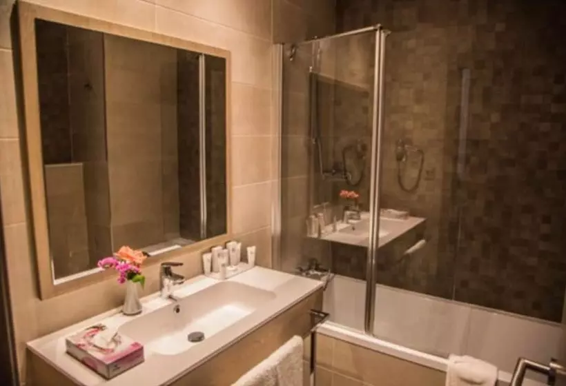Fotos del hotel Az Hotel Le Zephyr Mostaganem:  11