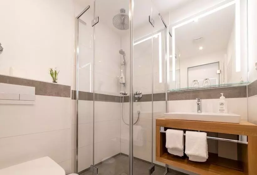 Fotos del hotel Zum Kuhhirten:  22