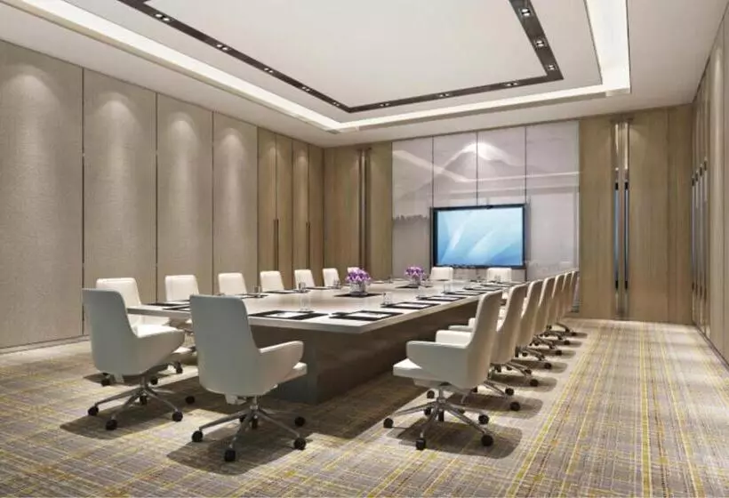Four Points By Sheraton Wuhan, Jiangxia