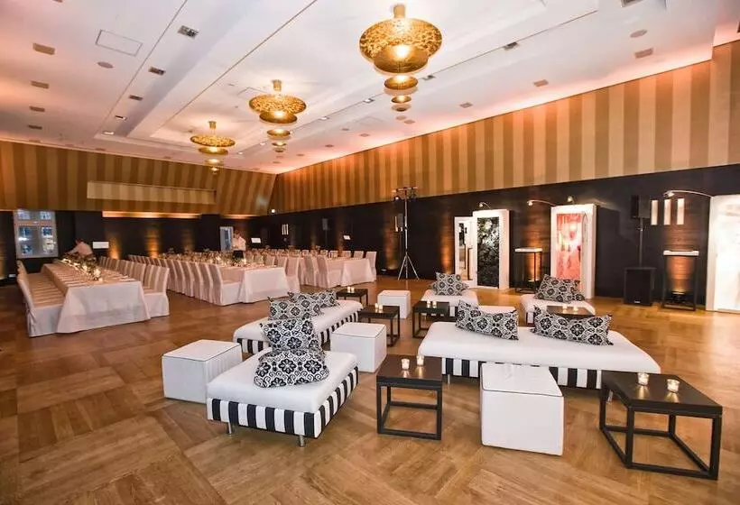 Fotos del hotel Atlantic Grand Hotel Bremen:  2