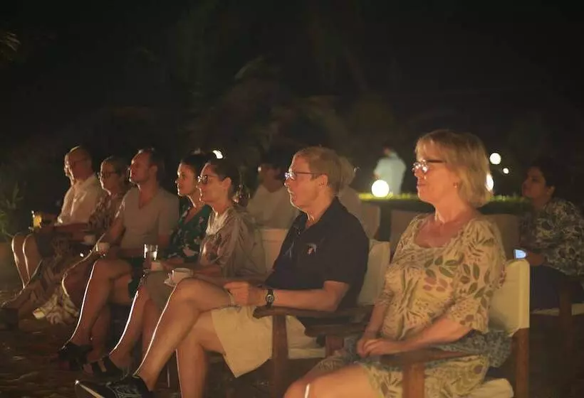 Fotos del hotel Beach And Lake Ayurvedic Resort:  16