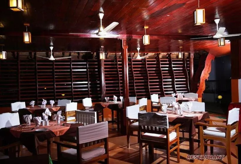 Fotos del hotel Beach And Lake Ayurvedic Resort:  15