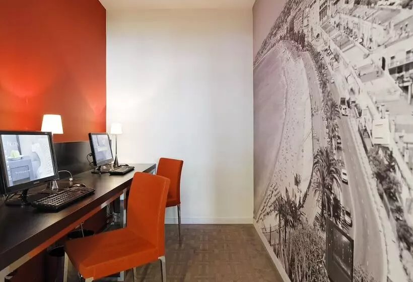 Fotos del hotel Adagio Nice Centre:  21