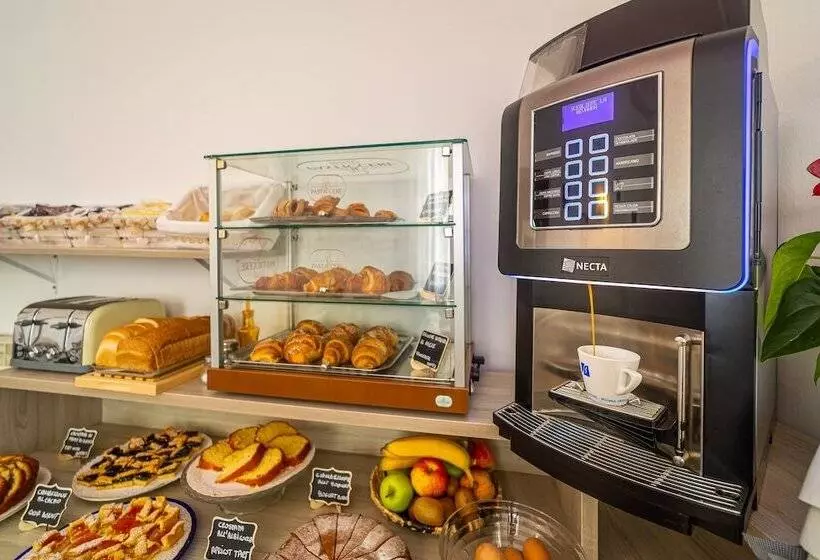 Fotos del hotel Astrid:  4