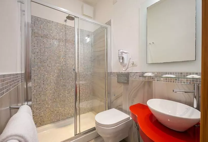 Fotos del hotel Astrid:  19