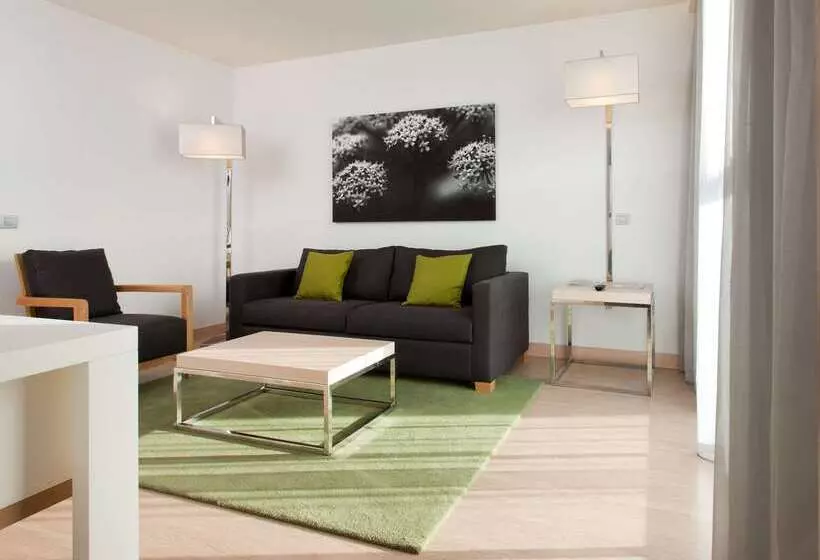 Fotos del hotel Doubletree By Hilton Girona:  20