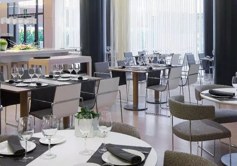 Fotos del hotel Doubletree By Hilton Girona:  17